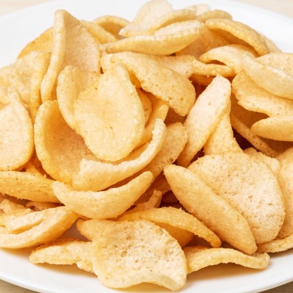 Snack Bánh phồng mực Inđônêxia Oishi 68g, 1 gói 2