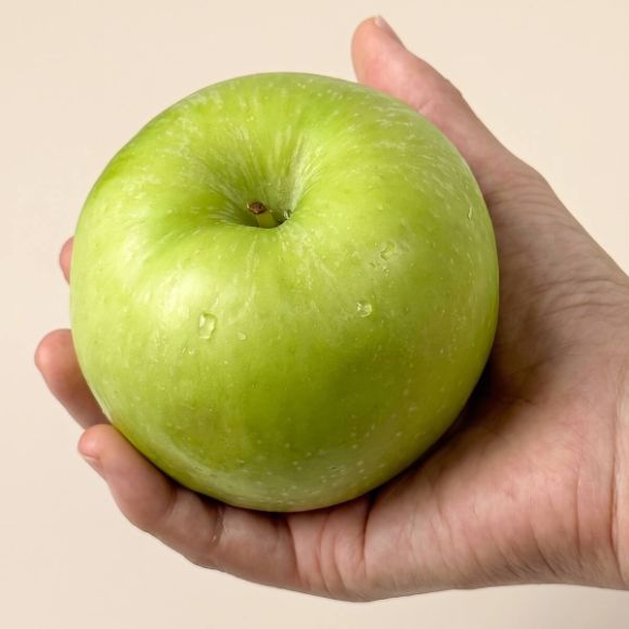 Green Apples (10~12 pcs) Approx. 2kg, 1 box 4