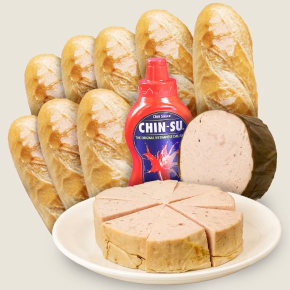 Set bánh mi kep giò (8 bánh mì-+500g Giò lụa + Tương ớt Chinsu chai 250g) 1